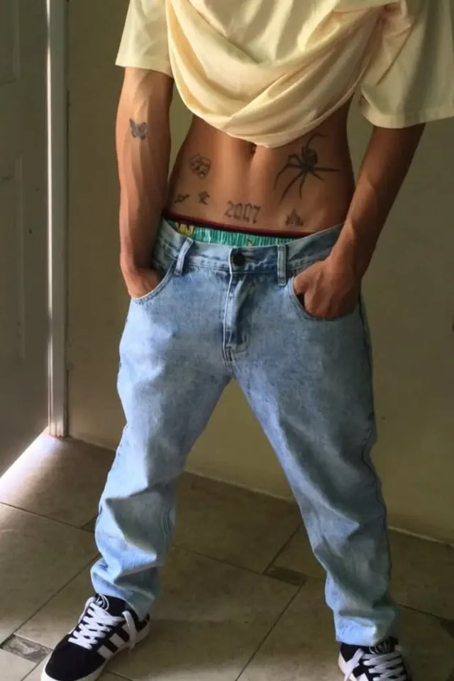 escort-media-71eefad1-fa77-41d1-b381-944c5c495943