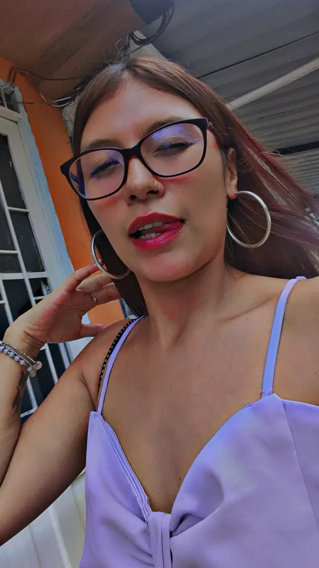 escort-media-7266c33c-3718-4cea-8101-bbcaa4856ffc