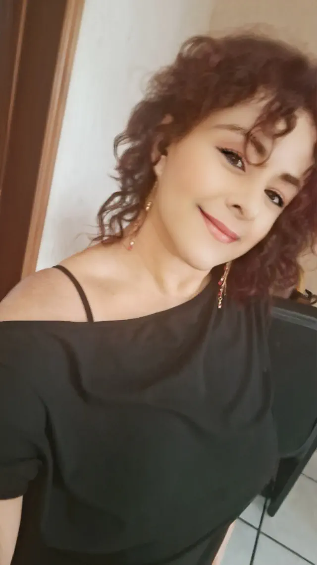 escort-media-72d7b902-2095-4e22-8a29-e9d481d68a0f