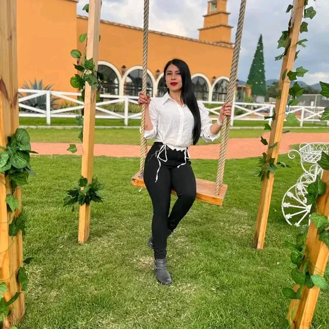 escort-media-73038356-2296-4fed-9a3e-78eed421c373