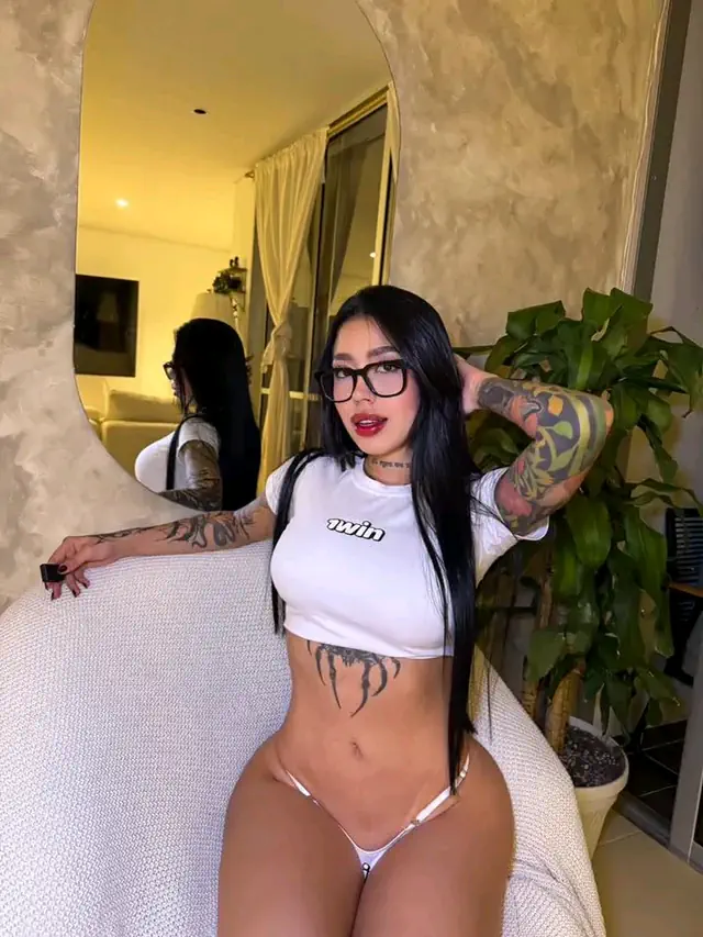 escort-media-731ad937-3615-4cbf-a63a-3611fea90f4c