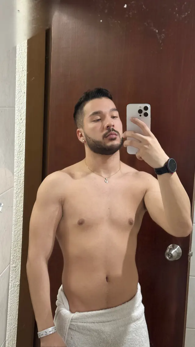 escort-media-73451a11-9344-46d1-b6c6-90d22f349b6c