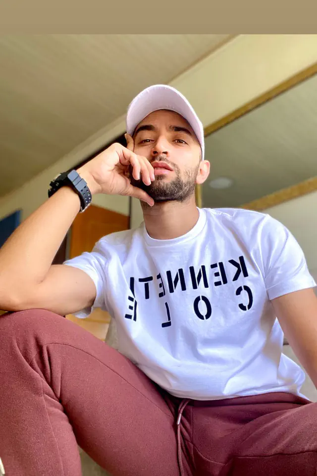 escort-media-7373b542-e0d4-4dd9-8875-205edba5662a