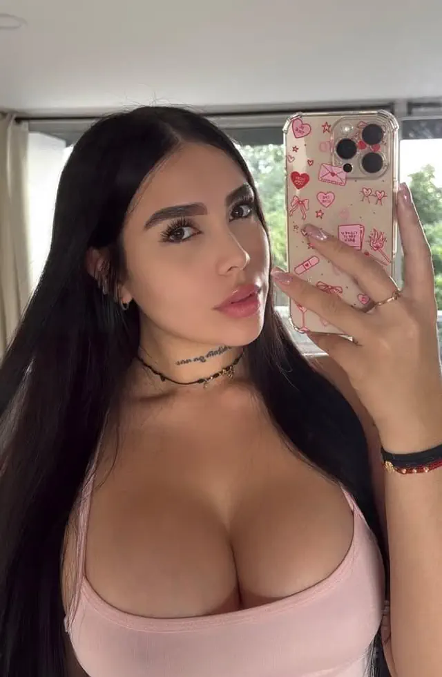 escort-media-73af6517-b16f-473c-bd6f-43d18e3f9dd2