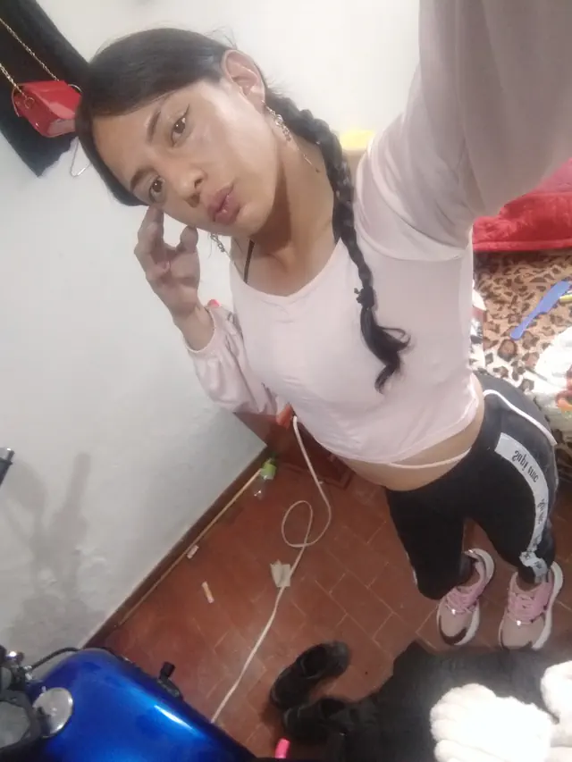 escort-media-73c9cf59-317a-4397-afd0-3c7a2c9cde0e