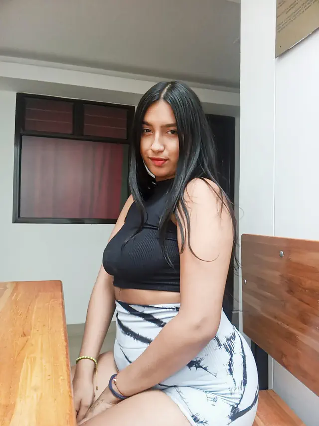escort-media-73f4f2d7-0f16-4503-b1f7-3460fee093b1