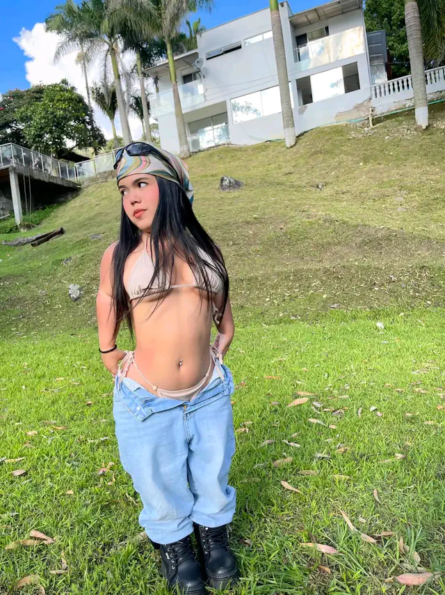 escort-media-74104d24-0175-4eb9-9e80-4e4b739d1625