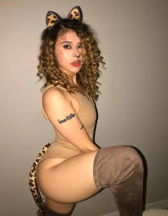 escort-media-7512fb8f-391d-48d1-a3cb-d24f7a681279