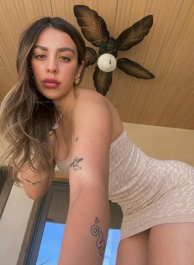 escort-media-759f277f-86a8-49ef-b187-49bcd56ae32f