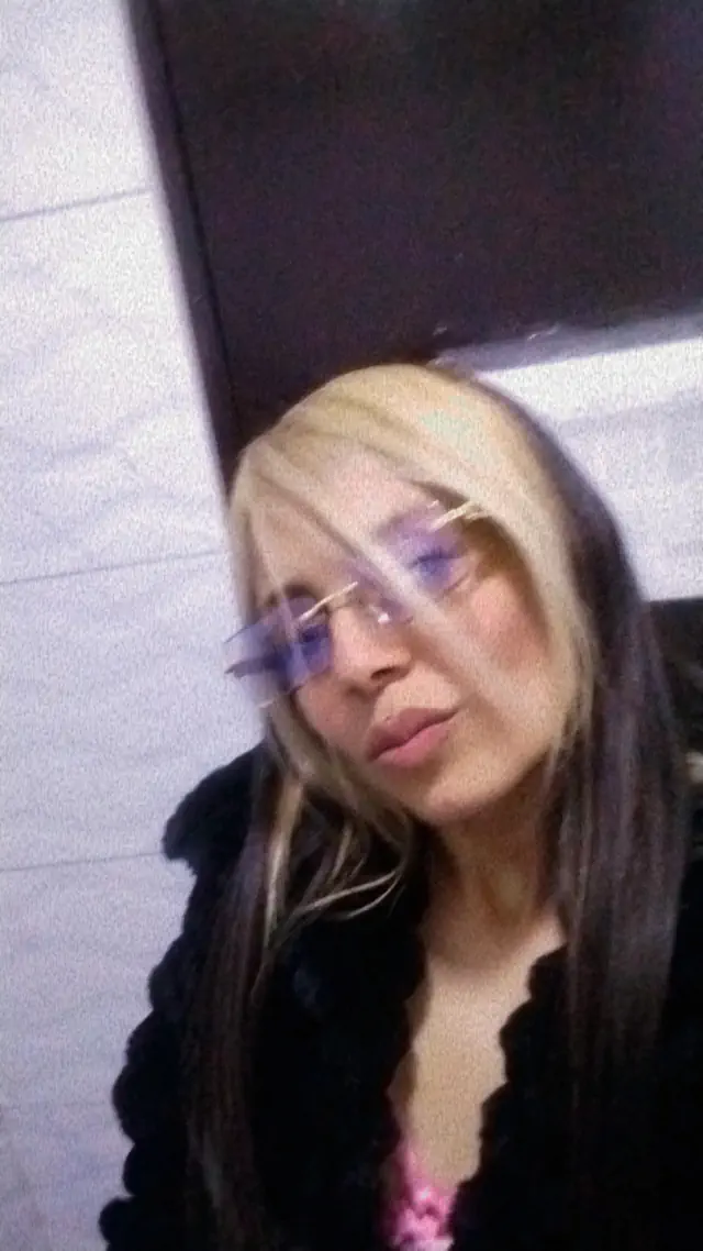 escort-media-75b0982d-01f8-4bd5-ab88-622df9d02275