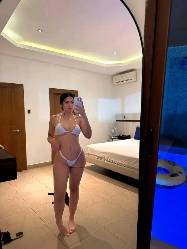 escort-media-75e1703e-ee13-40f8-8047-1c9d632864f8