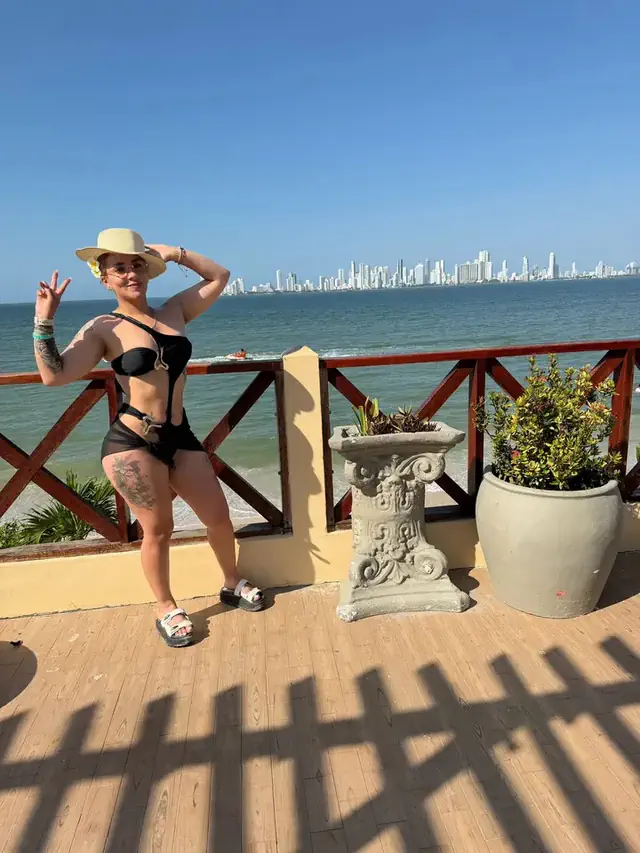 escort-media-77568907-f15c-4132-822b-6803c8541727