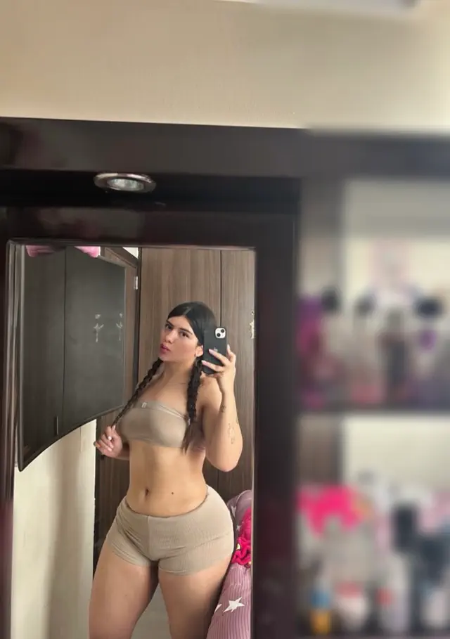 escort-media-7786b8ca-8577-4078-8850-13f8de9057bc