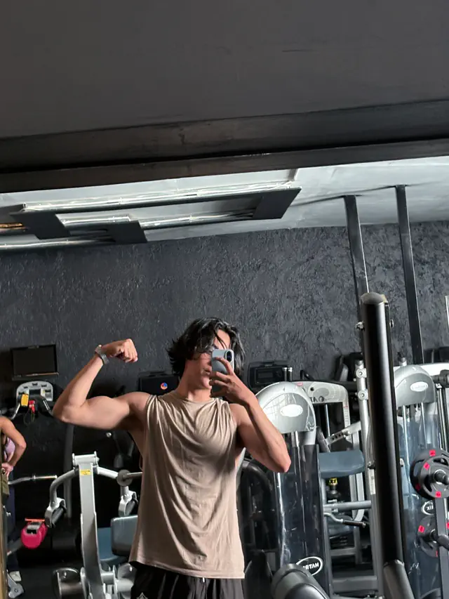 escort-media-781027d2-3d58-48b0-9e7f-198b5736ea9c