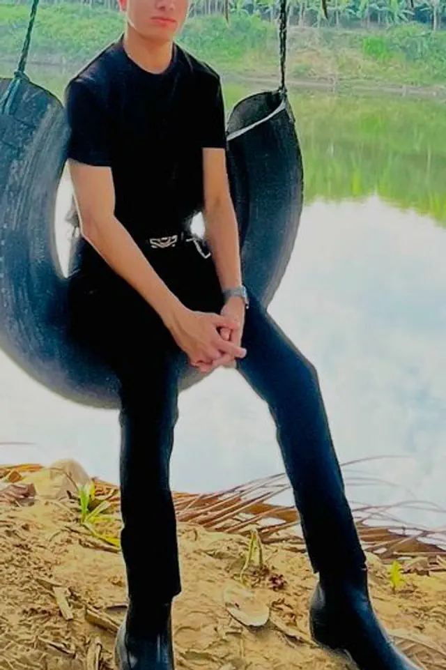 escort-media-78789376-31dc-4dea-94f3-89af10d2628b