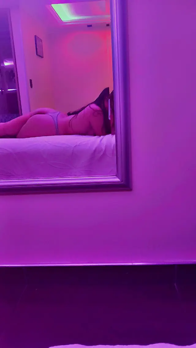 escort-media-78a91b30-6b51-4c3d-86f6-4db95e4882fb