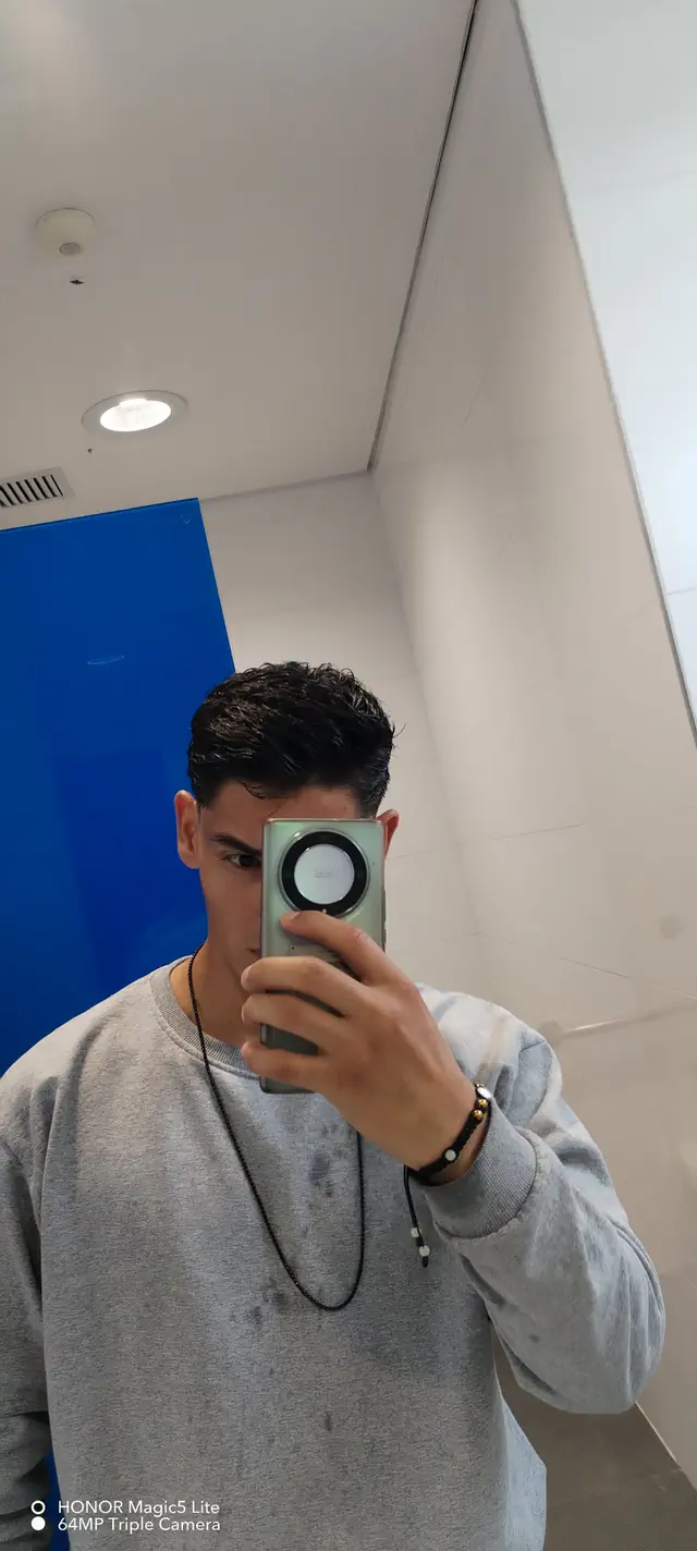 escort-media-78c84ced-f553-4854-d701-8ad647641200