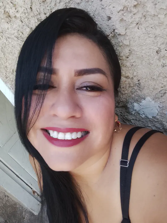 escort-media-78f33d5e-1b82-4627-a00a-db05a85b6fc7