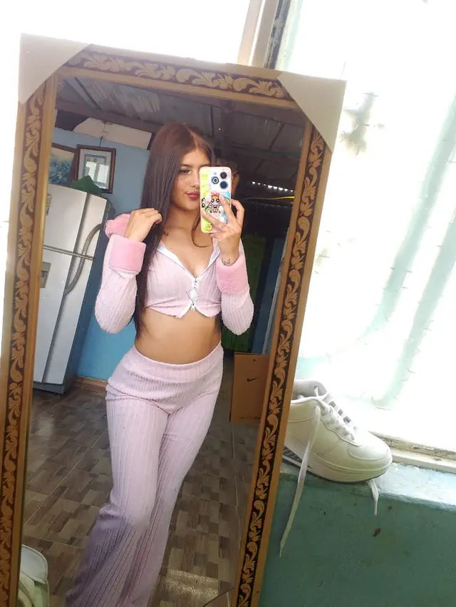 escort-media-7915f3ba-a217-445d-96ae-d83ea9879877