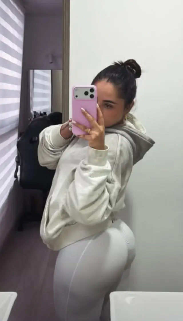 escort-media-7932f933-48a4-47ec-b496-cd9d850361e3