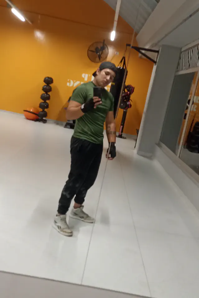 escort-media-796259a5-8fcd-4717-bca0-a21b3a12cd36