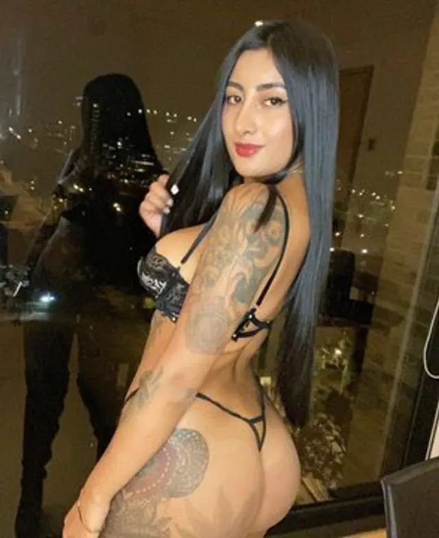 escort-media-79b9f4bf-b7ae-4a84-aa91-2e83ba75cb41