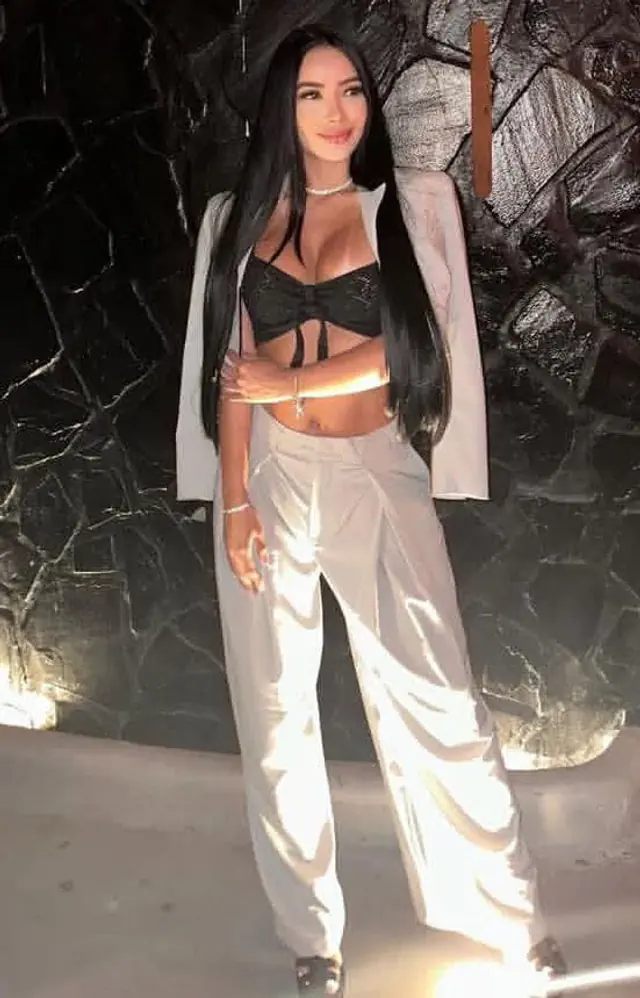 escort-media-79c4786b-5e68-450c-a7c0-127d5ea30af2