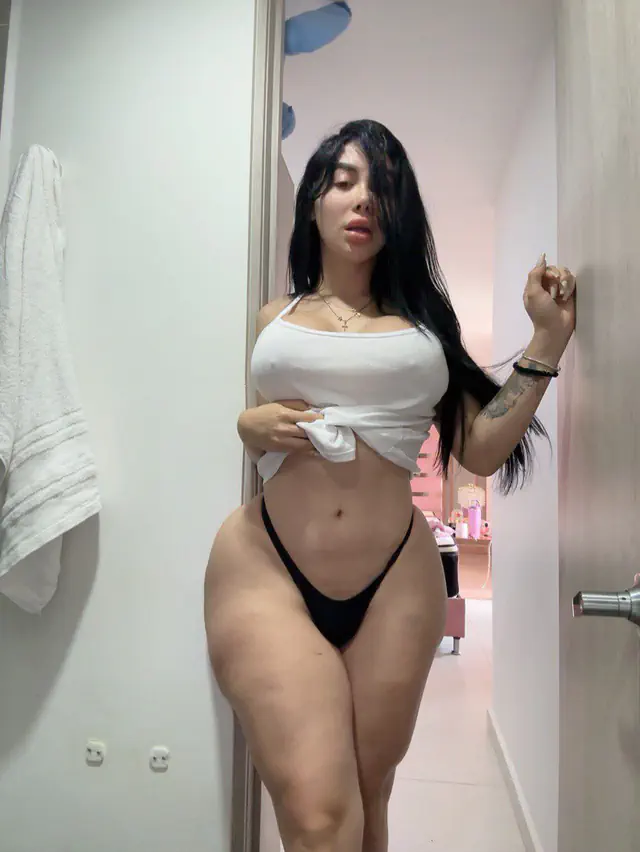 escort-media-79c7a5cf-83c4-4723-ad63-f51ab49e6139