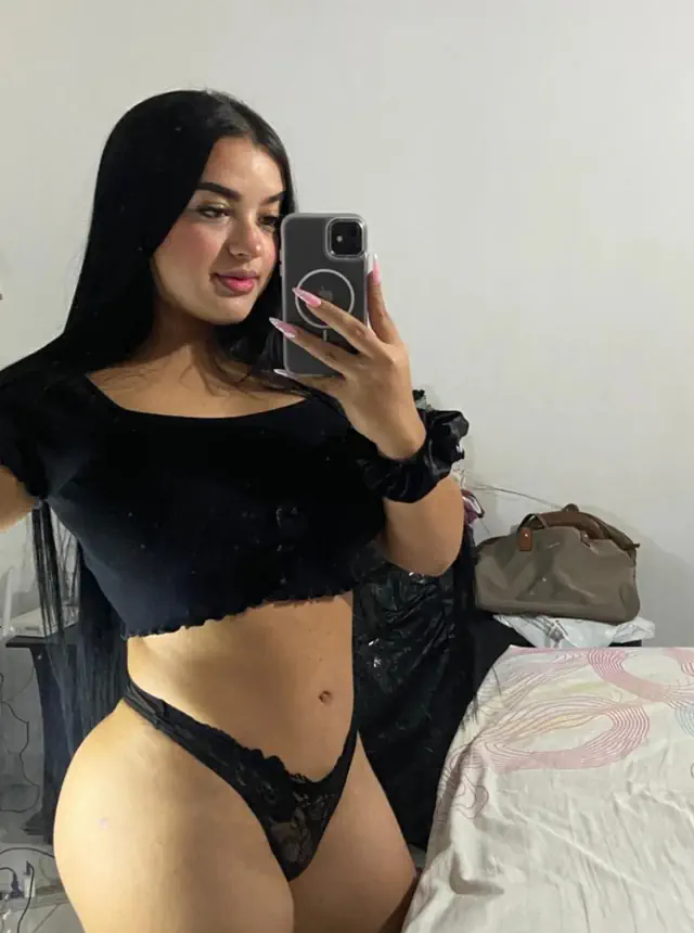 escort-media-7a39809c-c863-40c3-b721-314d57adb758