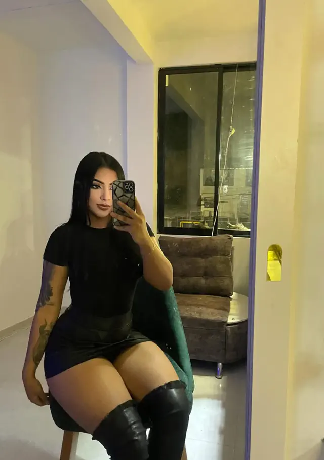 escort-media-7ad2ac27-e8e1-4689-a317-765973d72c3c