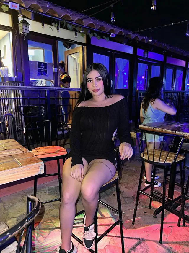 escort-media-7af2bb01-3468-44f6-9cb2-8a5812b2fffd