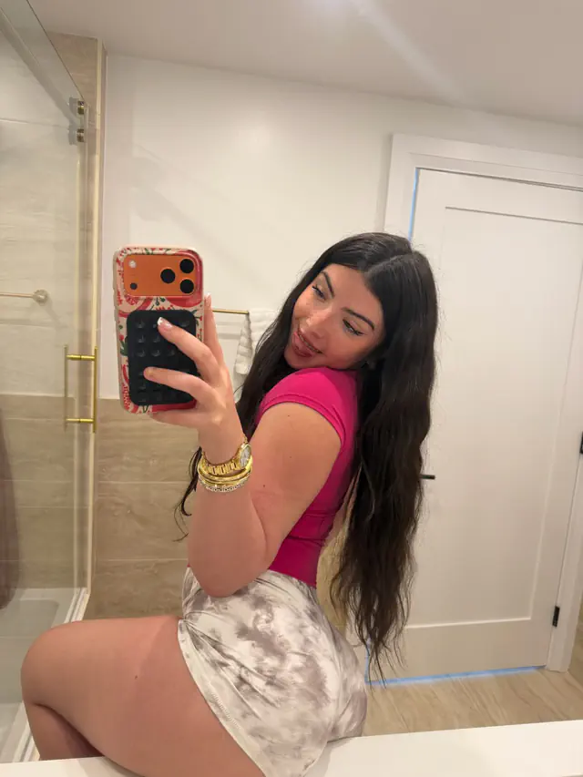 escort-media-7b12c17f-923d-4918-aed2-2e572520cc5b