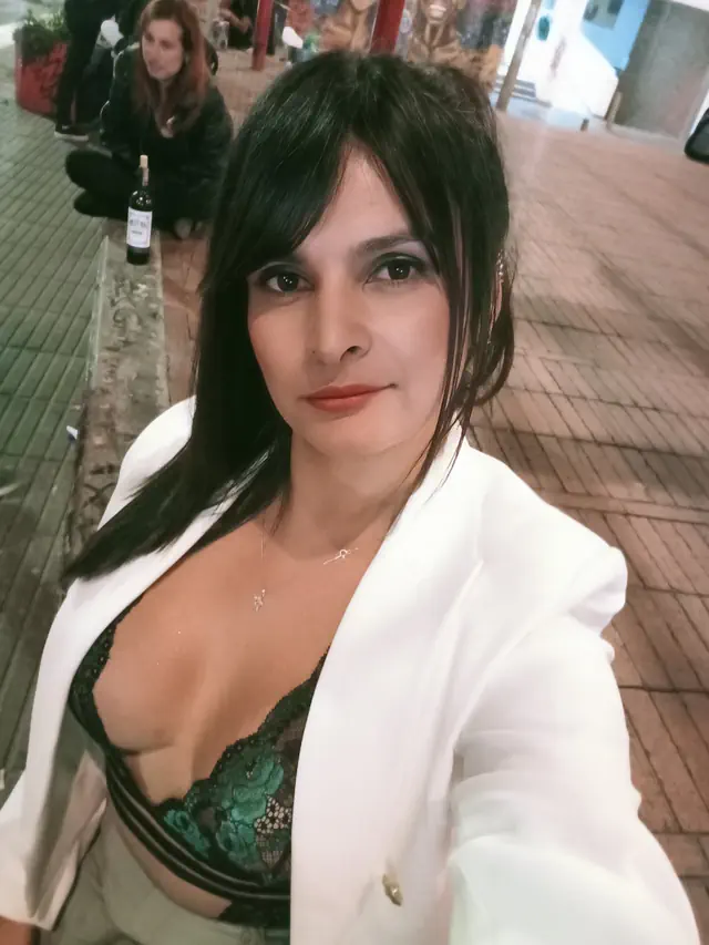 escort-media-7b436c6b-636c-4d67-15f6-8d64a2ae6e00