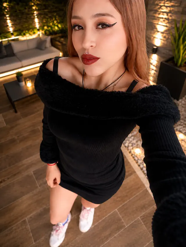 escort-media-7c2b1e91-02c8-44b4-b09e-8b0d373f758c