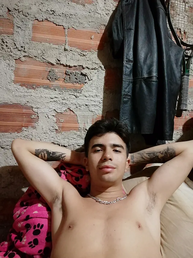 escort-media-7caf4d19-6396-4824-9fab-b4ff9ae7484f