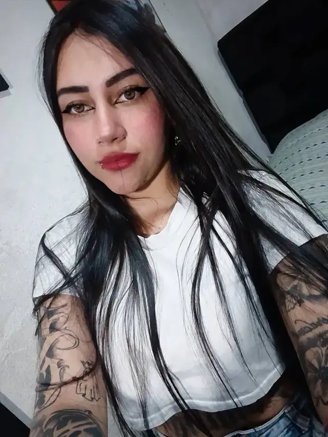 escort-media-7cd77b2d-ae3e-4432-a2e1-f76aa525ea41