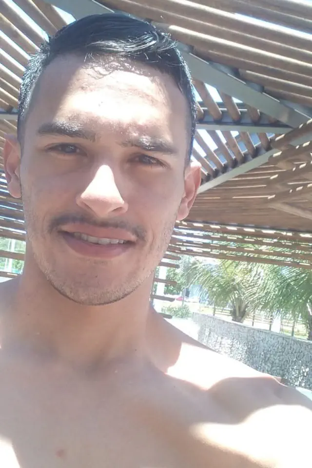 escort-media-7cfcd7b5-61be-41d1-bddd-9ecb8b184a61