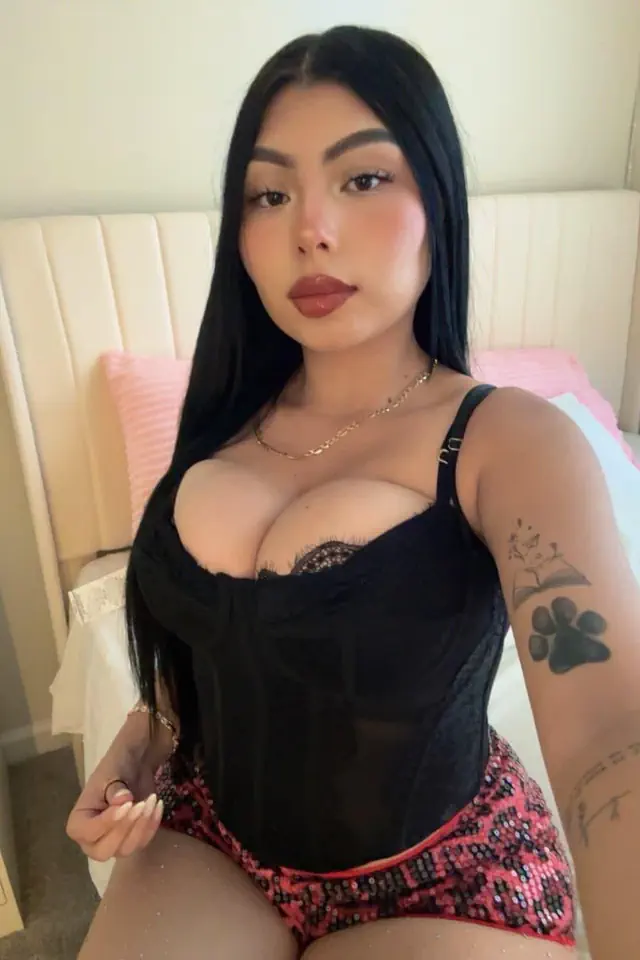 escort-media-7d84f765-587a-4d36-abd2-54b38d00861a