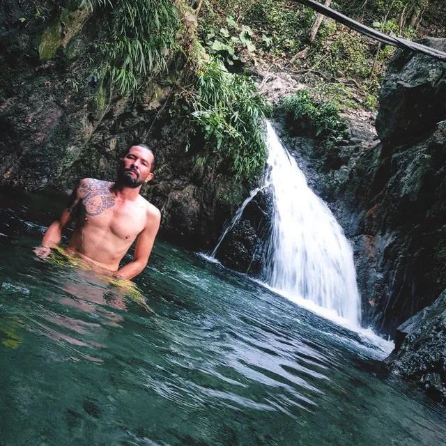 escort-media-7d9a4f3b-502b-40ae-42fd-1374c21b8900