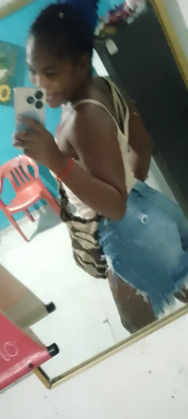 escort-media-7dc1dff4-0f26-4836-891f-411d99823232