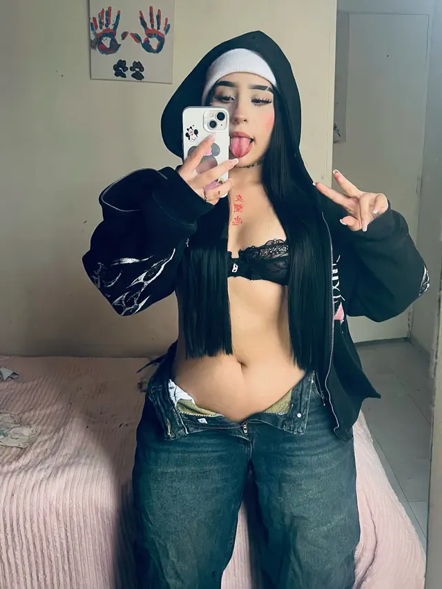 escort-media-7e034fde-f160-4d54-922e-0f07f4de584c