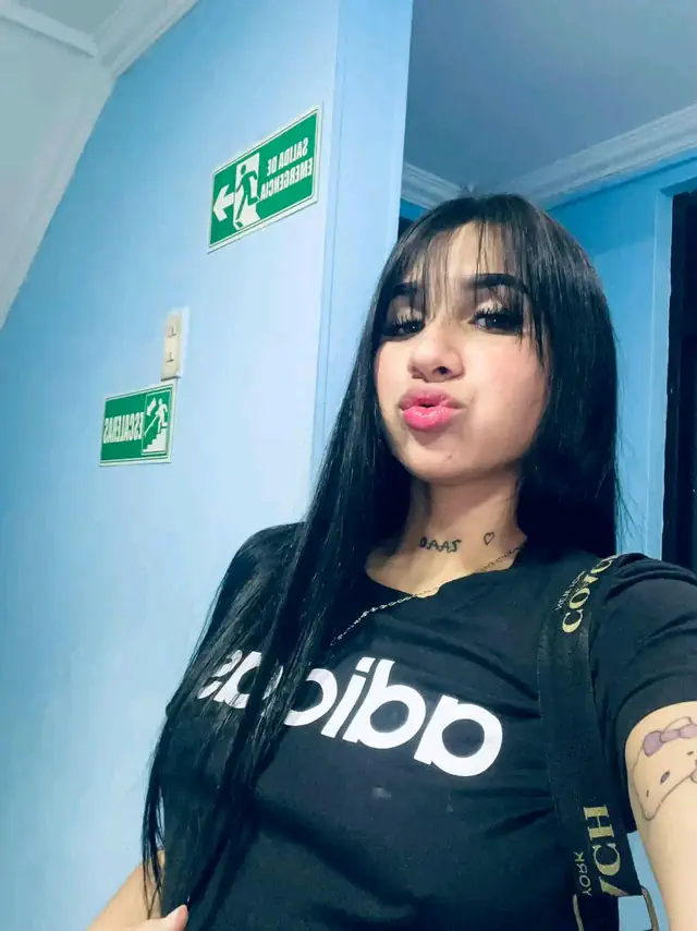 escort-media-7e39bc0c-1cbe-4d6d-94a0-f016383c82f3