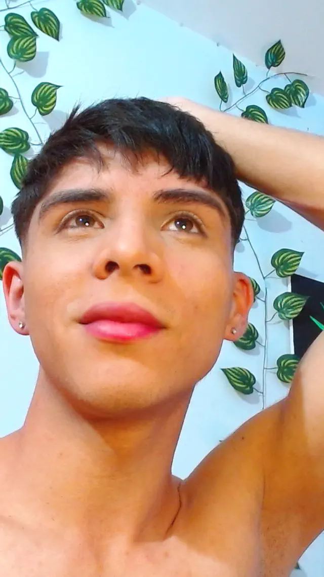 escort-media-7eaa41f9-e887-43eb-b41a-7ce8e80c6358