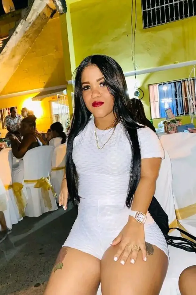 escort-media-7f8e2c7f-7cb5-4693-8d3b-a8165fdbb9d2