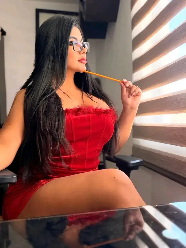 escort-media-7fa80f1b-6f5b-4f54-b0f4-296975a569e3