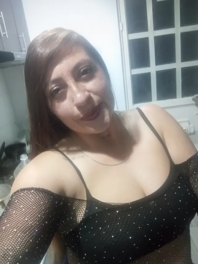 escort-media-7fc6ea41-a602-49f3-85c9-a457967668e8