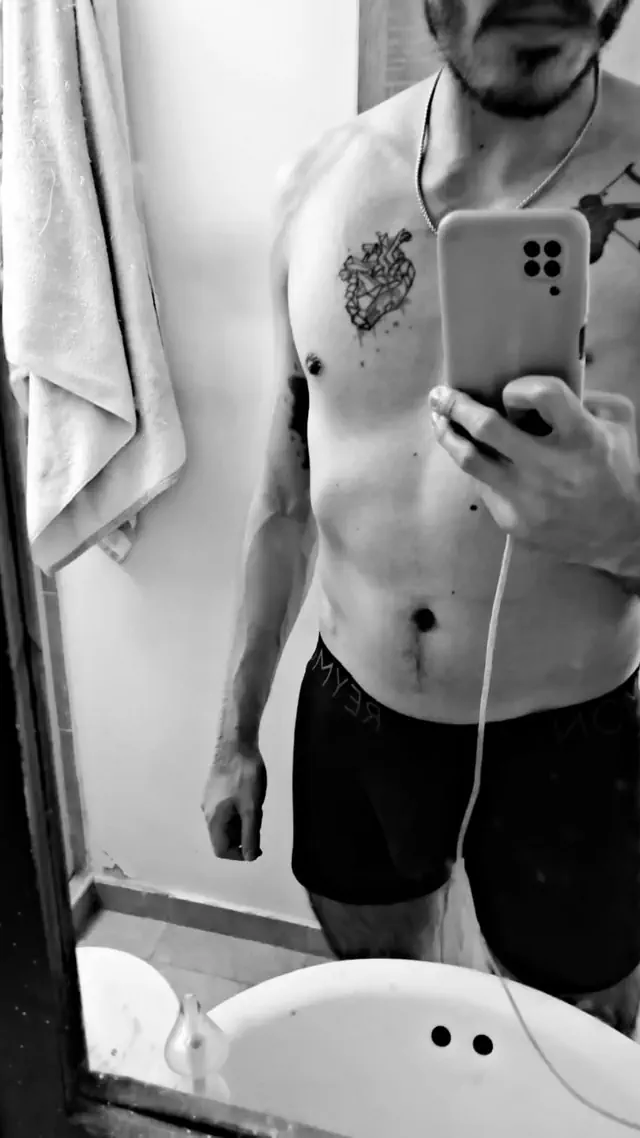 escort-media-80e752be-583b-411f-aeb8-f6035ff873e4