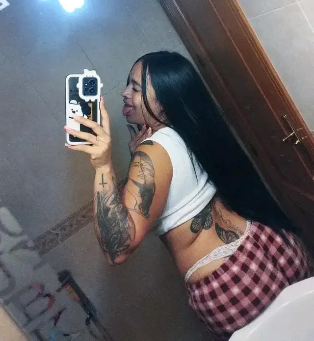 escort-media-82050772-c87d-4645-88b2-49b37124c6d6