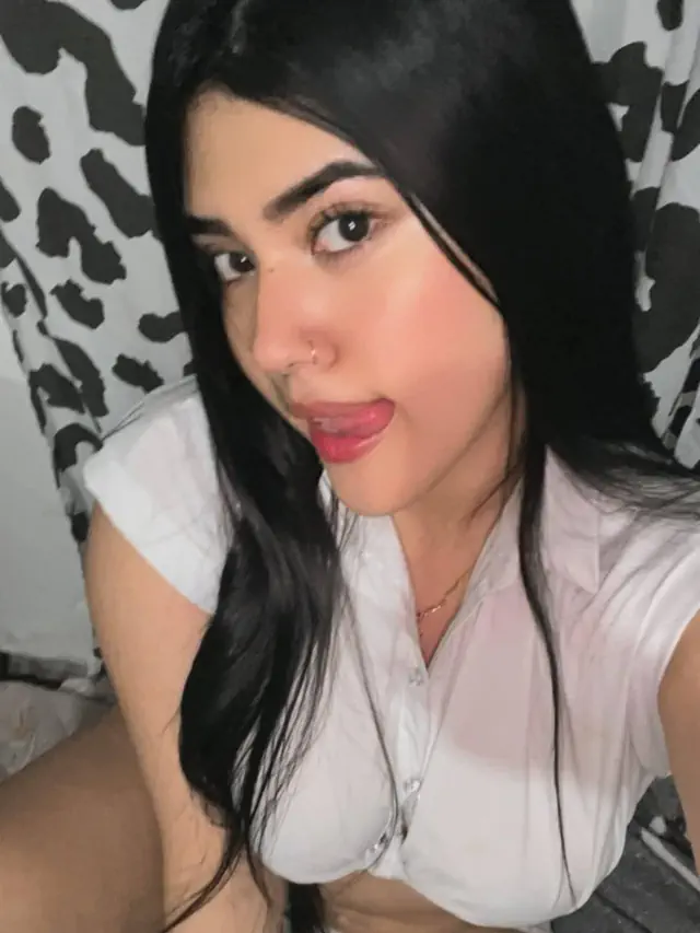 escort-media-826756cb-9893-4c00-90b2-cf0e4815a5a9