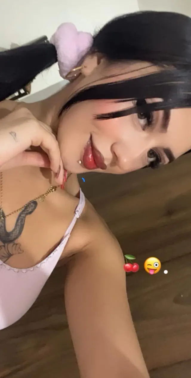 escort-media-82722bc0-291d-4fe9-8499-a75c74d07355